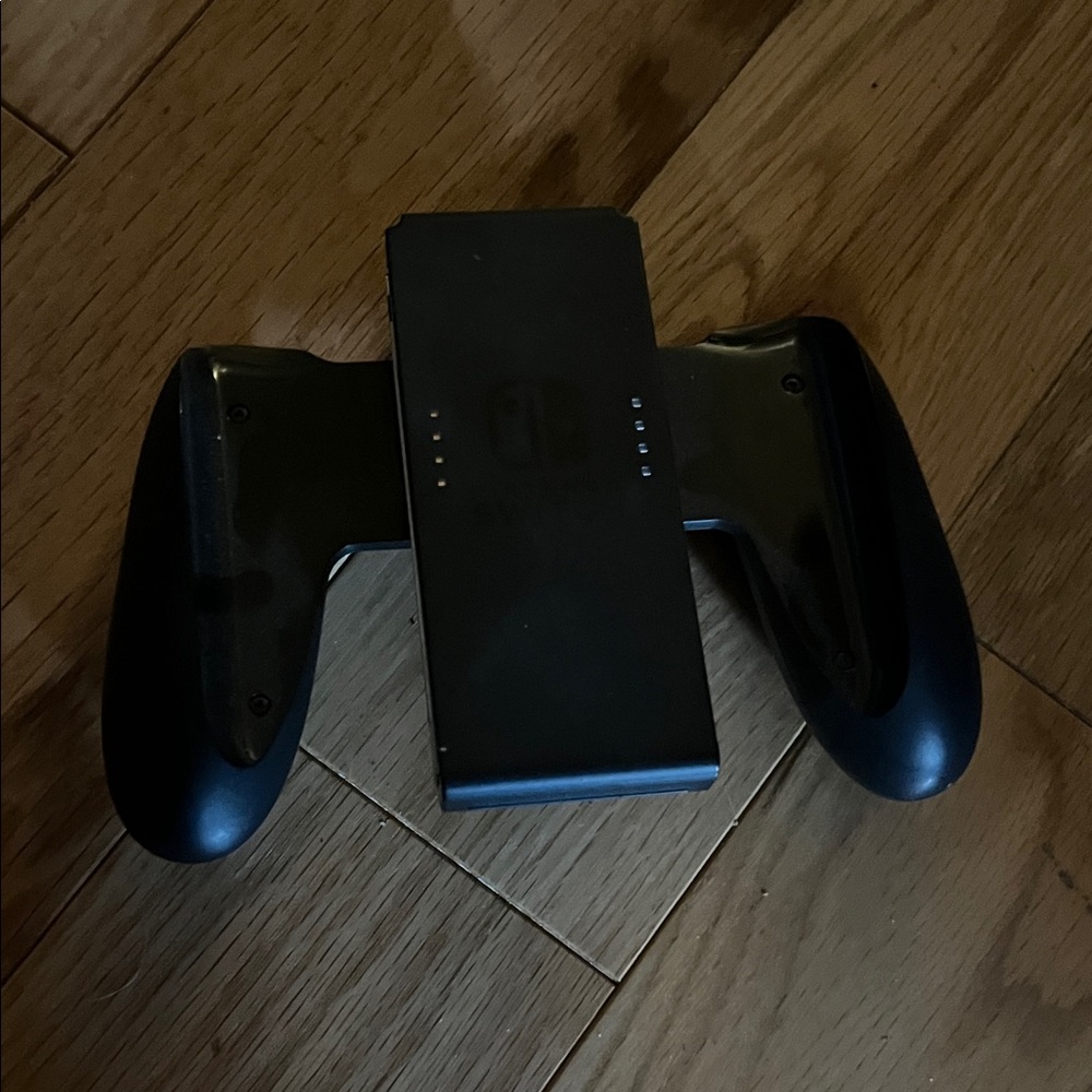 Nintendo Switch Black Gaming Controller Grip